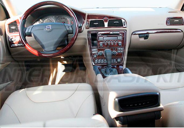 Installed Examples Volvo Interior Dash Kit